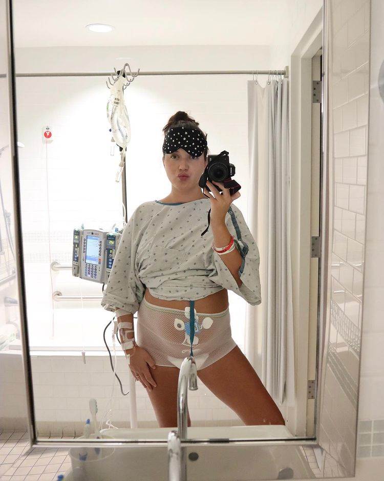 Alaia Baldwin Aronow sestra je Hailey Bieber