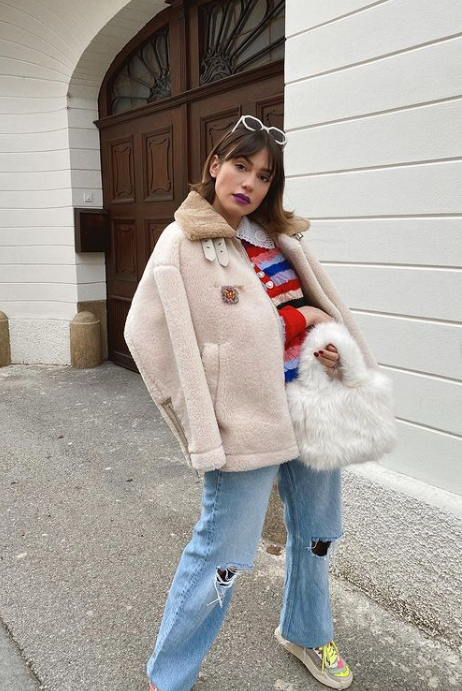 Paula Šik sa šiškama