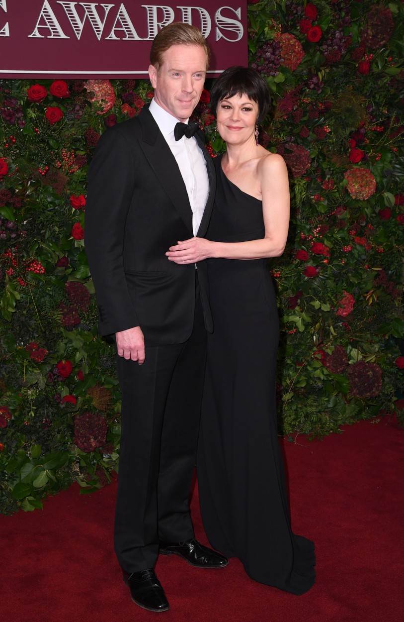 Damian Lewis i Helen McCrory su se zaljubili 2003. kada su glumili zajedno u predstavi.