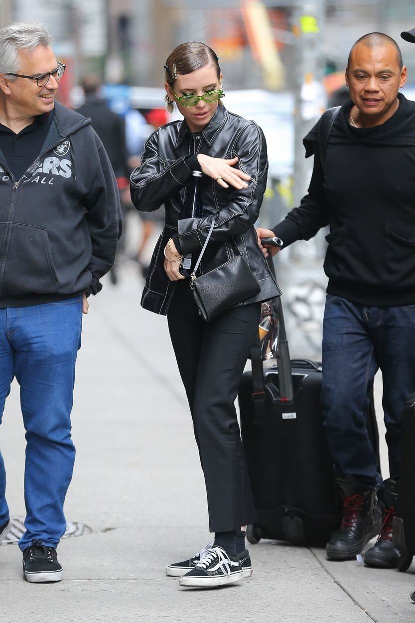 Švedska pjevačica Lykke Li navodno je nova djevojka Brada Pitta.