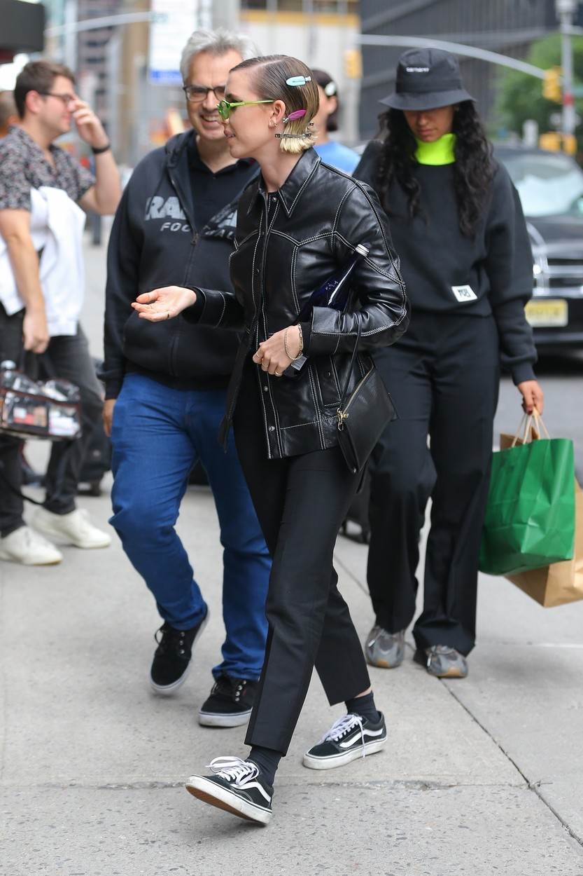 Švedska pjevačica Lykke Li navodno je nova djevojka Brada Pitta.