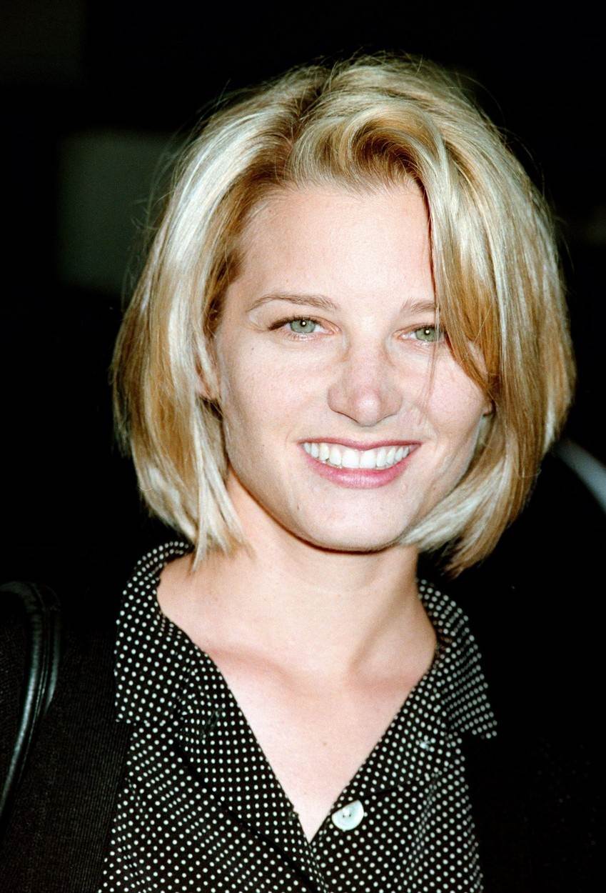 Bridget Fonda se umirovila iz glume 2002. godine i posvetila obitelji.