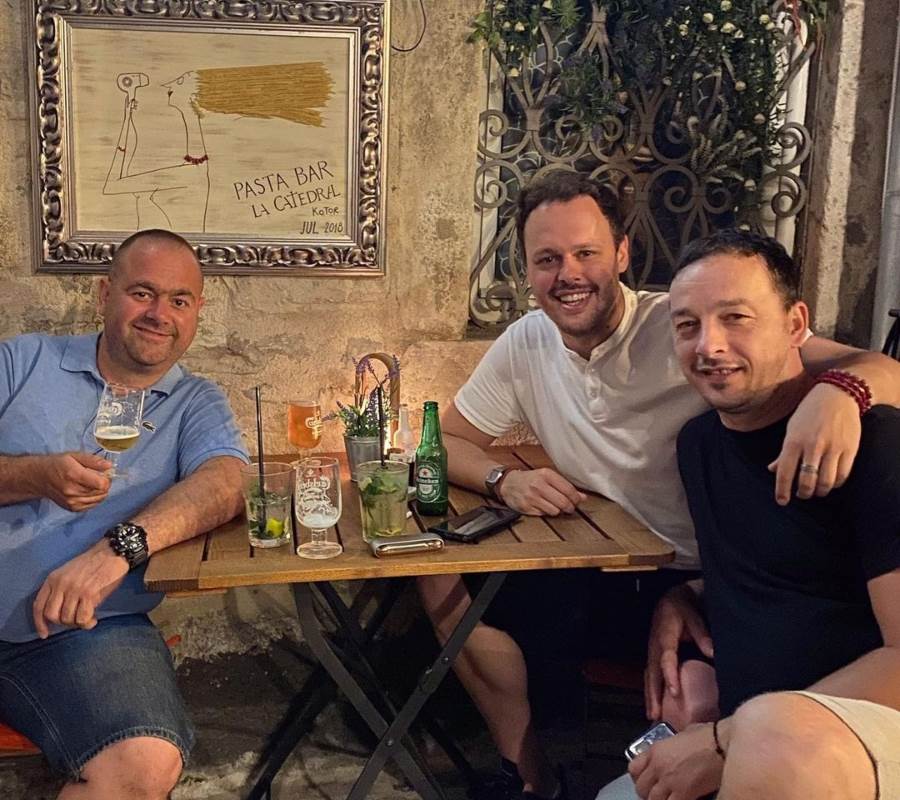Kako poznati srpski nogometni menadžer provodi slobodno vrijeme nakon razvoda sa Severinom