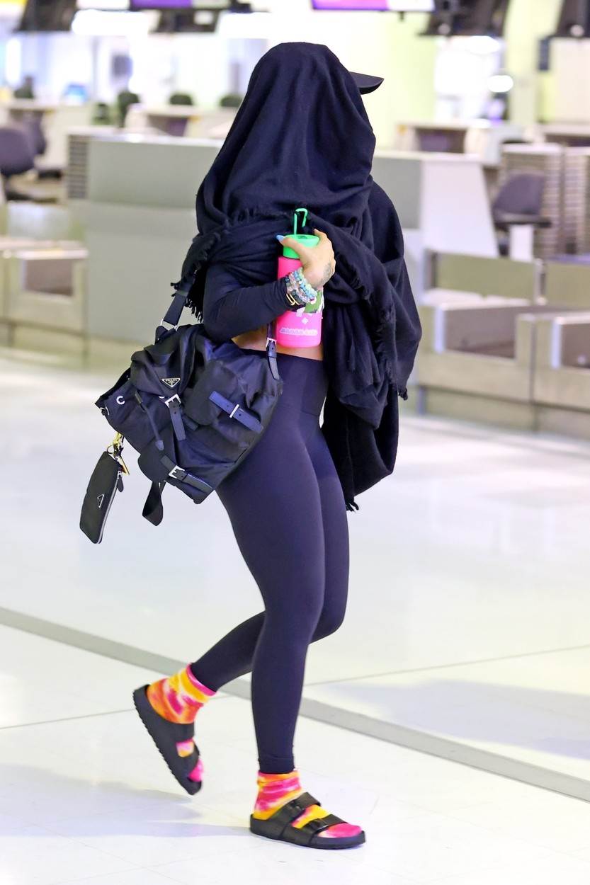 Rita Ora jedna je od najpopularnijih pjevačica današnjice, a privlači pažnju svojim odjevnim kombinacijama