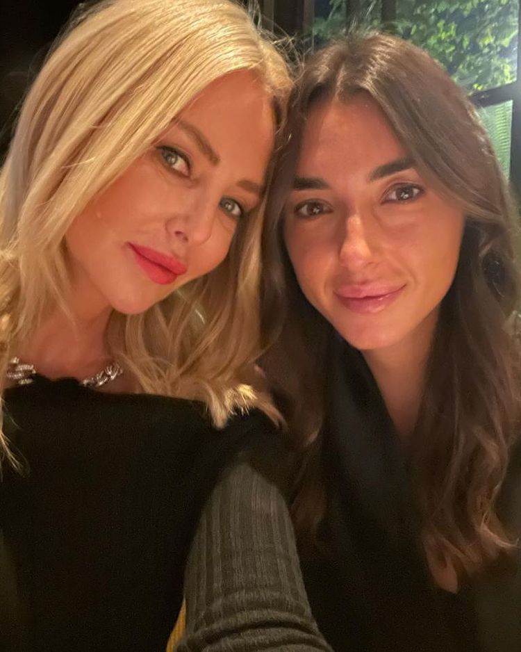 Amanda Conin s kćeri