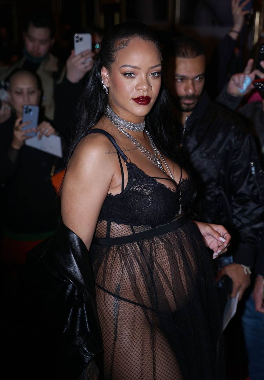 Rihanna u donjem rublju na Tjednu mode u Parizu