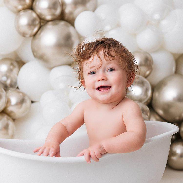 Bloom Tatarinov proslavio je 1. rođendan