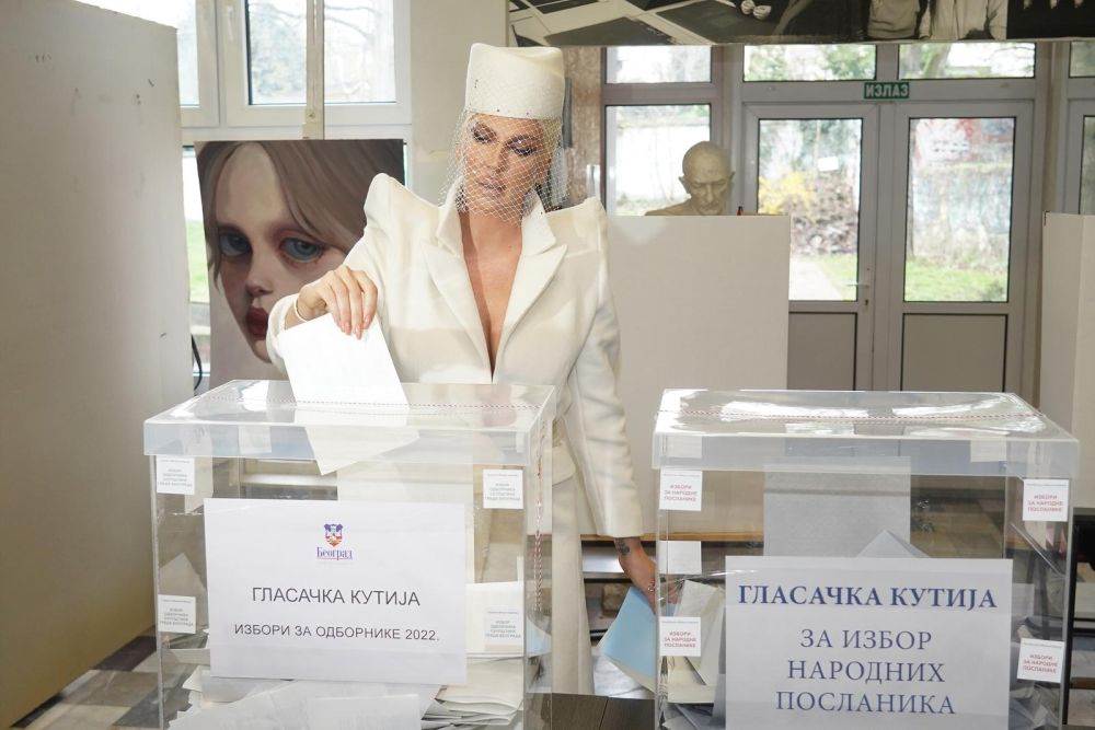Jelena Karleuša izašla na izbore