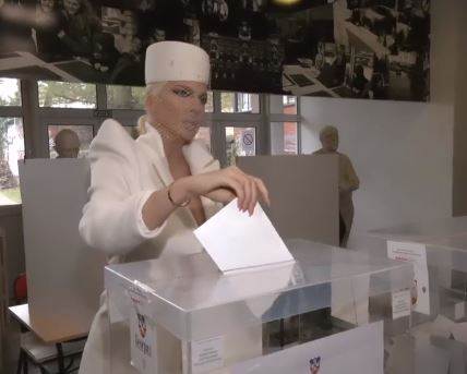 Jelena Karleuša izašla na izbore