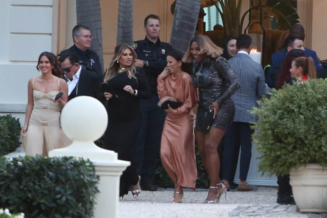 Skandal oca Nicole Peltz