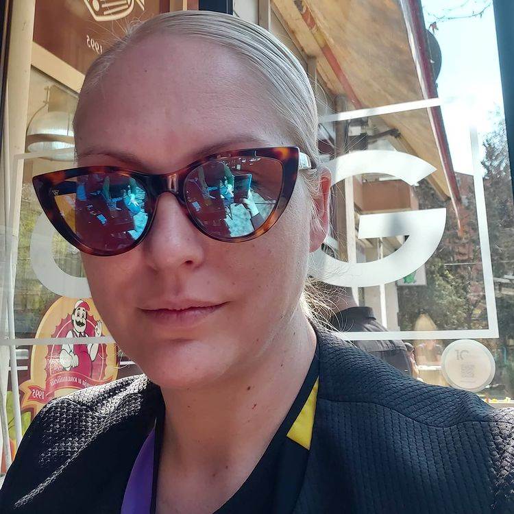 Andrijana Budimir bila je djevojka Toše Proeskog.