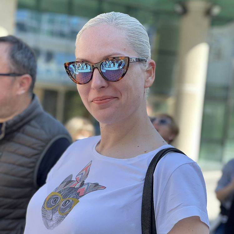 Andrijana Budimir bila je djevojka Toše Proeskog.