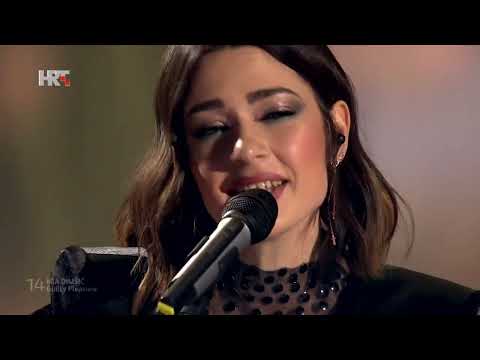 Mia Dimšić pokazala roditelje i sestru