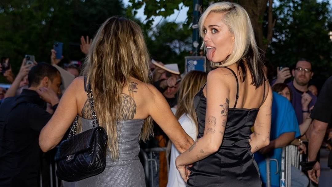 Miley Cyrus i Tish Cyrus došle su zajedno na event.jpg