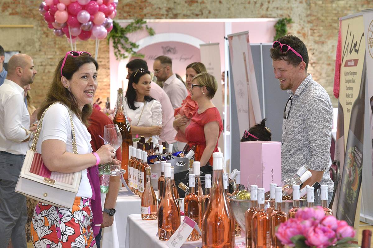 4 Pink Day festival.jpg