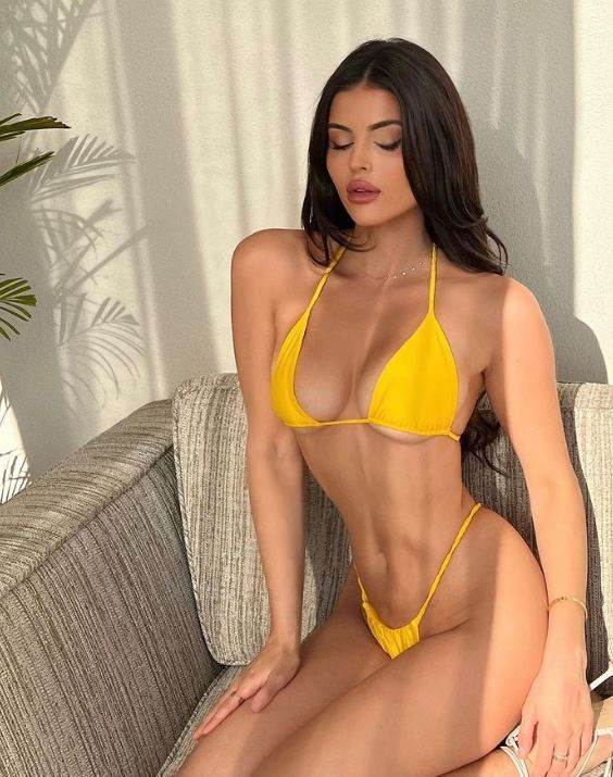 Holly Scarfone, nova djevojka Scotta Disicka sliči na Kylie Jenner