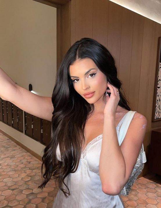 Holly Scarfone, nova djevojka Scotta Disicka sliči na Kylie Jenner