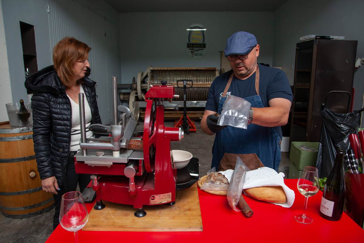 VINARIJA ŠEMBER 2.jpg