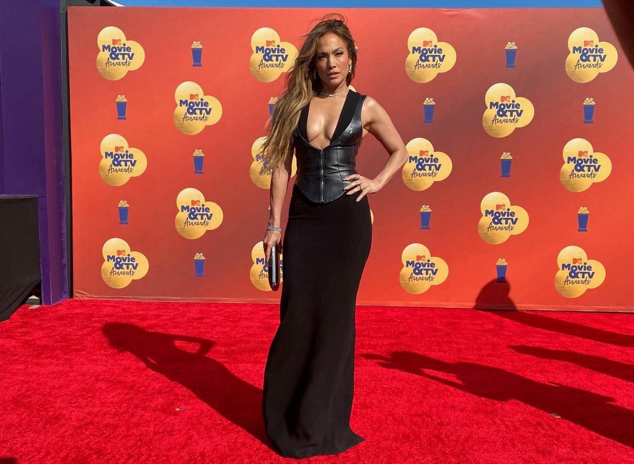 Jennifer Lopez