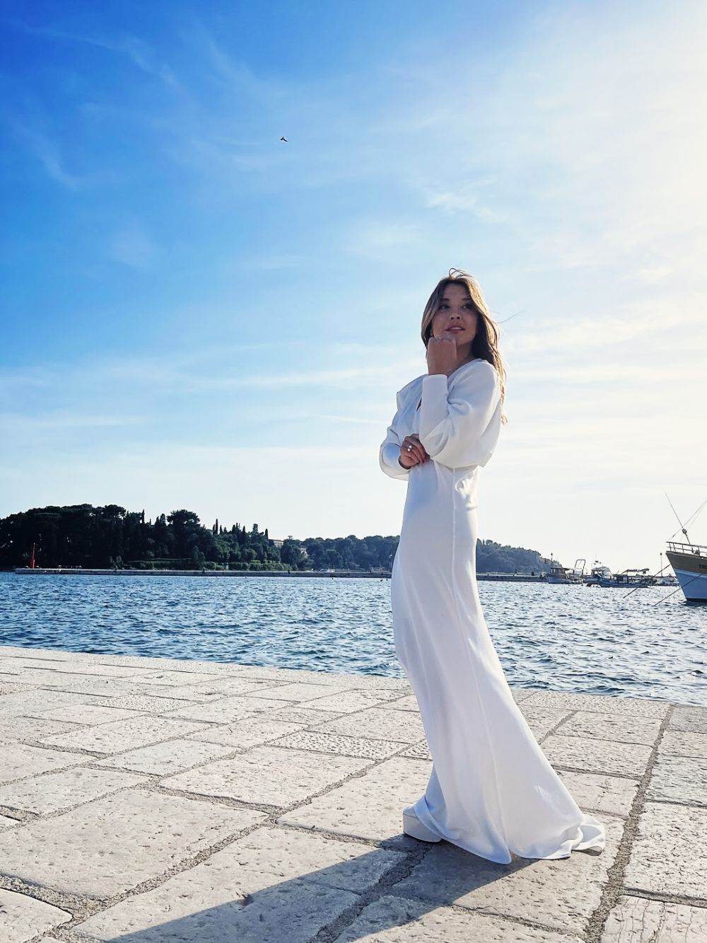 Marijana Batinić u spotu Marka Tolje