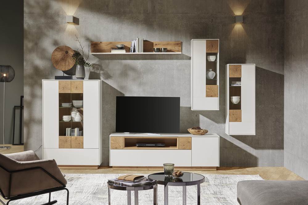 Lesnina_regal za dnevni boravak .jpg