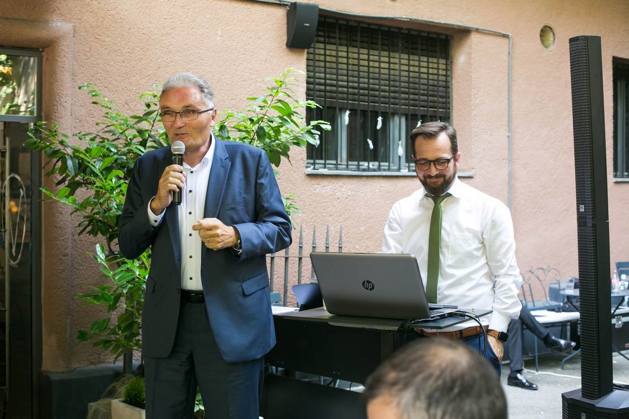 DZT Embrace German Nature