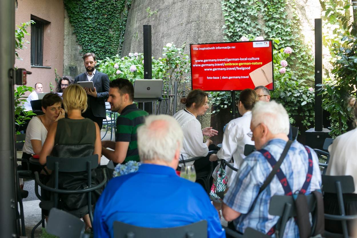 DZT Embrace German Nature