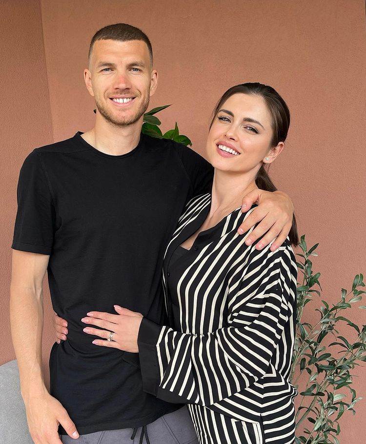 Amra Džeko i Edin Džeko vjenčali su se 2016. godine.jpg