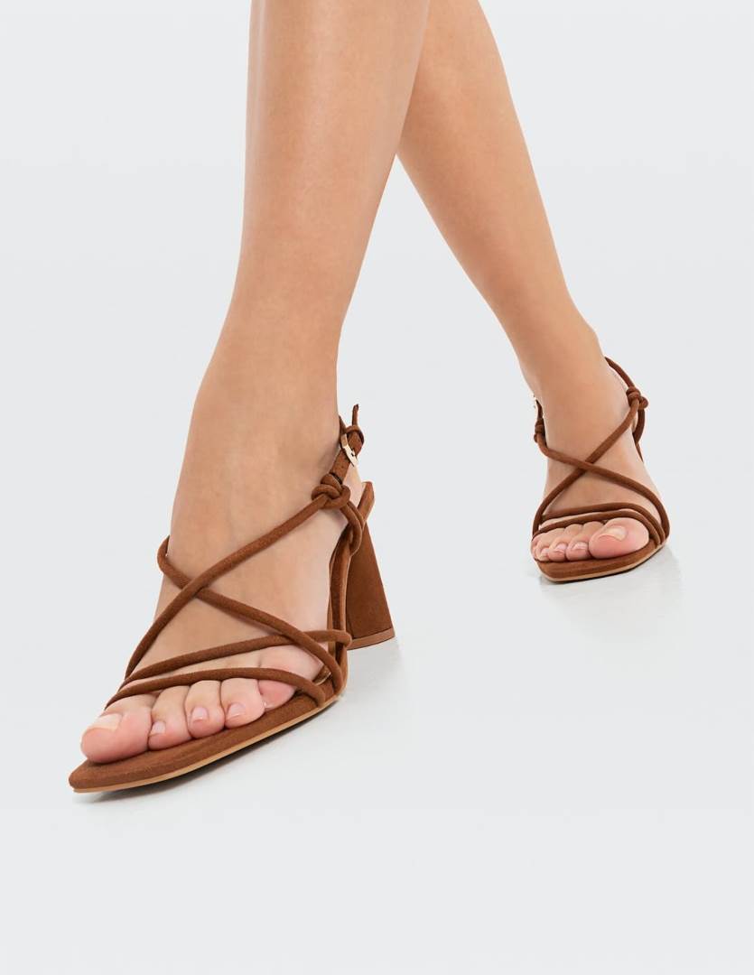 Sandale s remenčićima i potpeticom