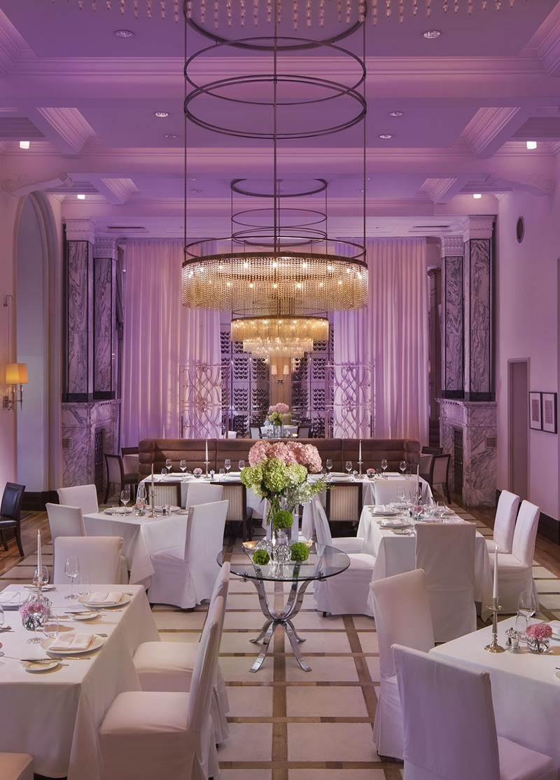 Zinfandel's restoran (8).jpg