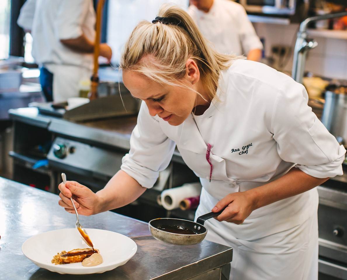 Ana Grgić Tomić - Executive Chef Esplanade Zagreb Hotel - Lili Bašić.jpg