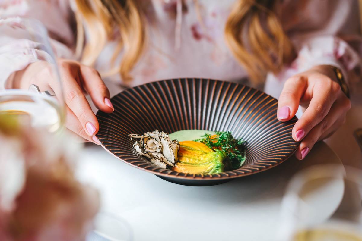 Cvijet tikvice punjen kremom od tartufa (1).jpg