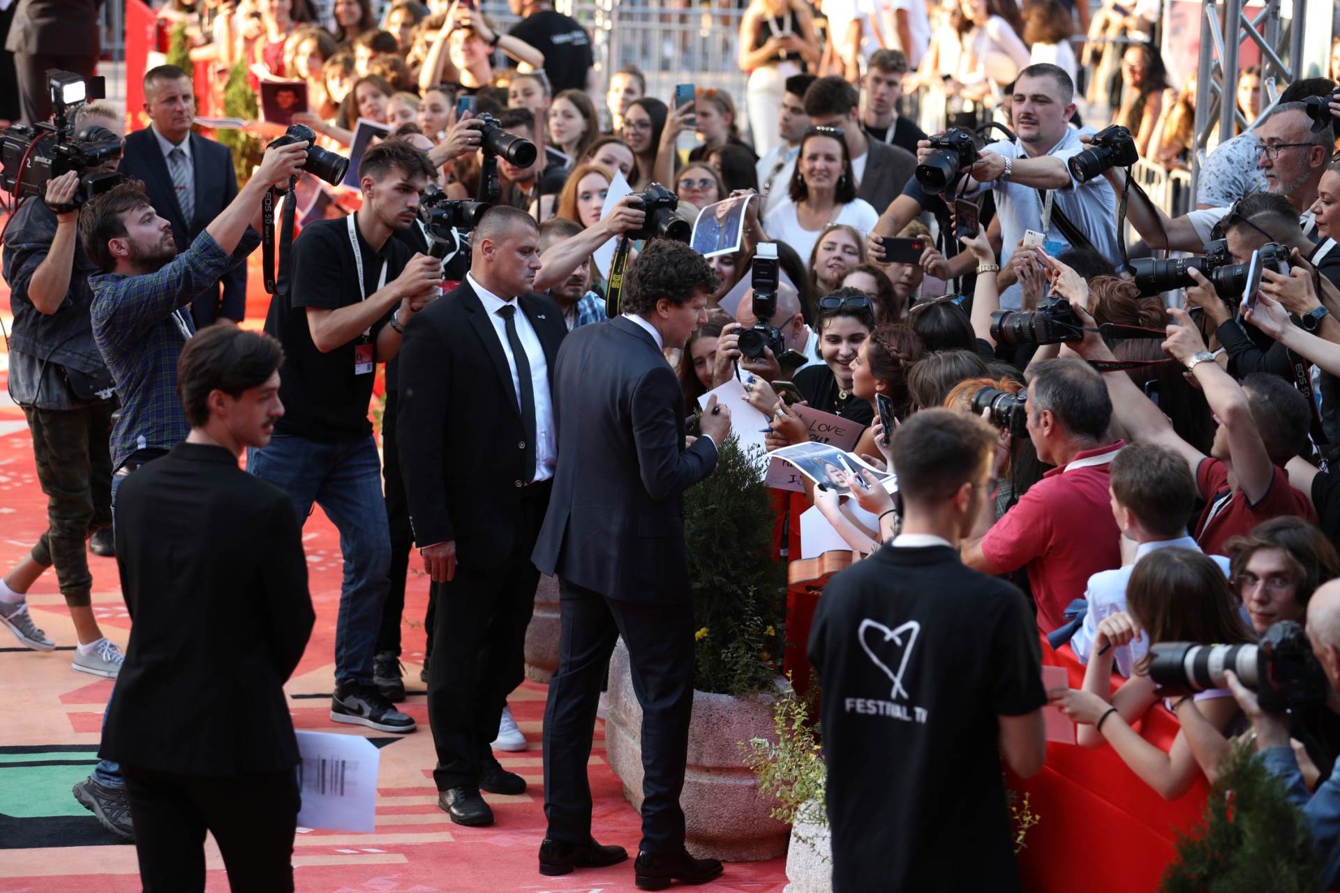 Jesse Eisenberg (6).jpg