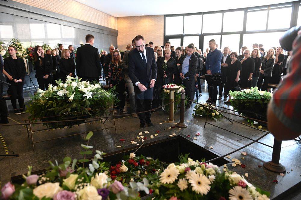 Tomislav Tomašević na sprovodu Mislava Bage