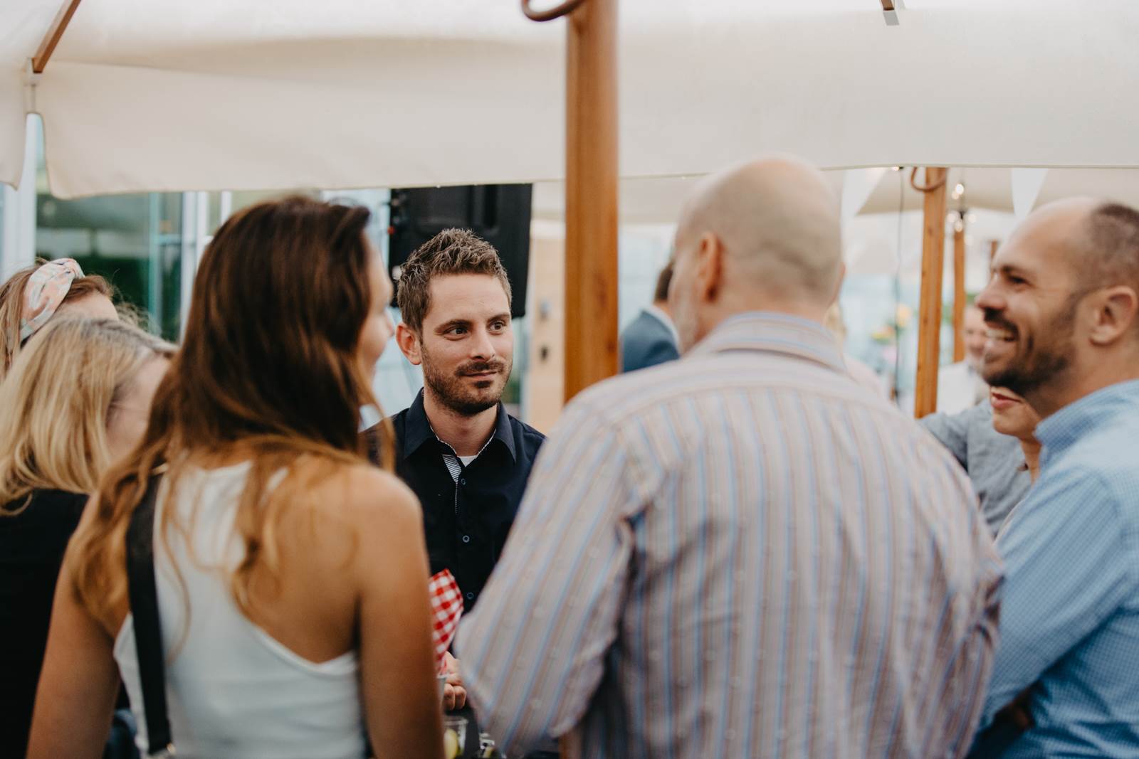 BBQ party na terasi OXBO restorana