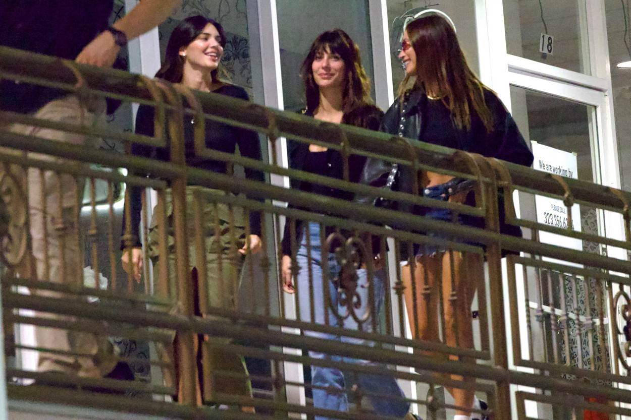 Kendall Jenner, Hailey Bieber i Camilla Morrone