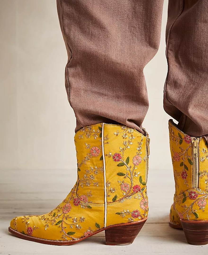 BeFunky-collage - 2022-09-13T103110.772.jpg