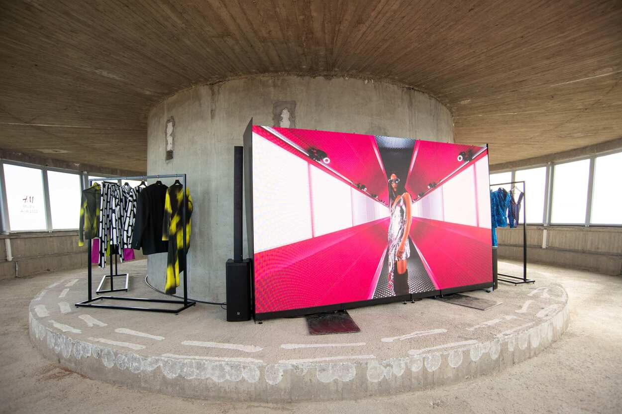 Nika Turković i Sara Jo na predstavljanju HM kolekcije