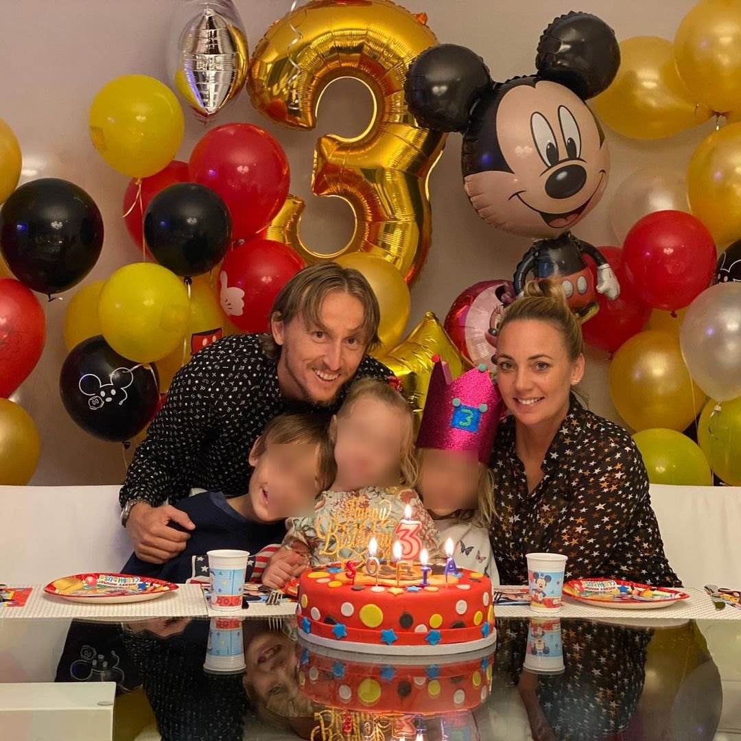Sofia Modrić, Ema Modrić, Ivano Modrić, Vanja Modrić i Luka Modrić