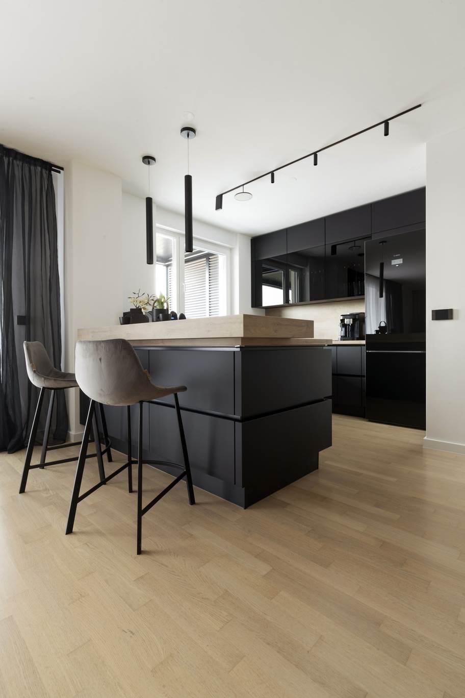 Crna je nova bijela Mirjana Mikulec interijeri (21).jpg