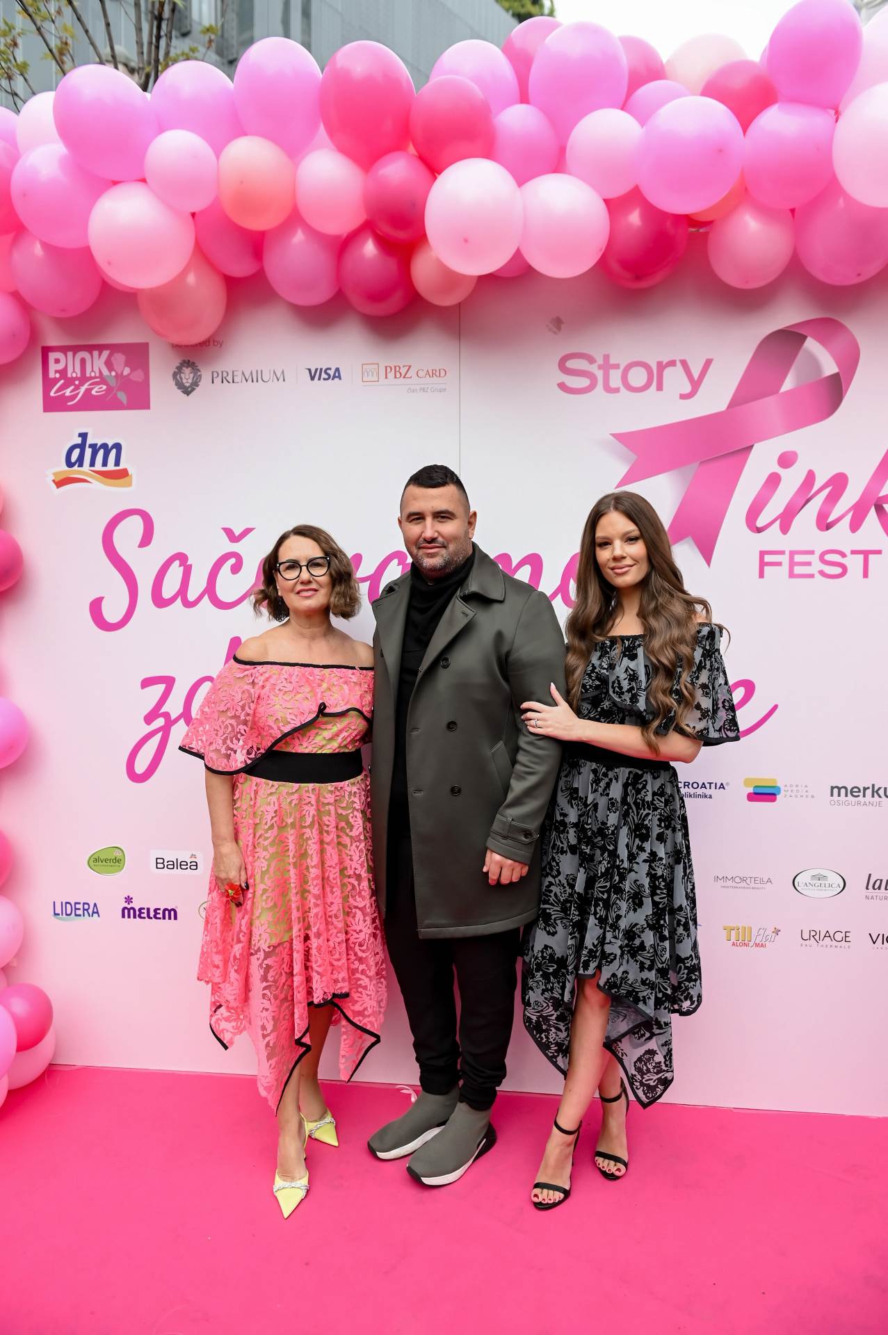 Story Pink Fest