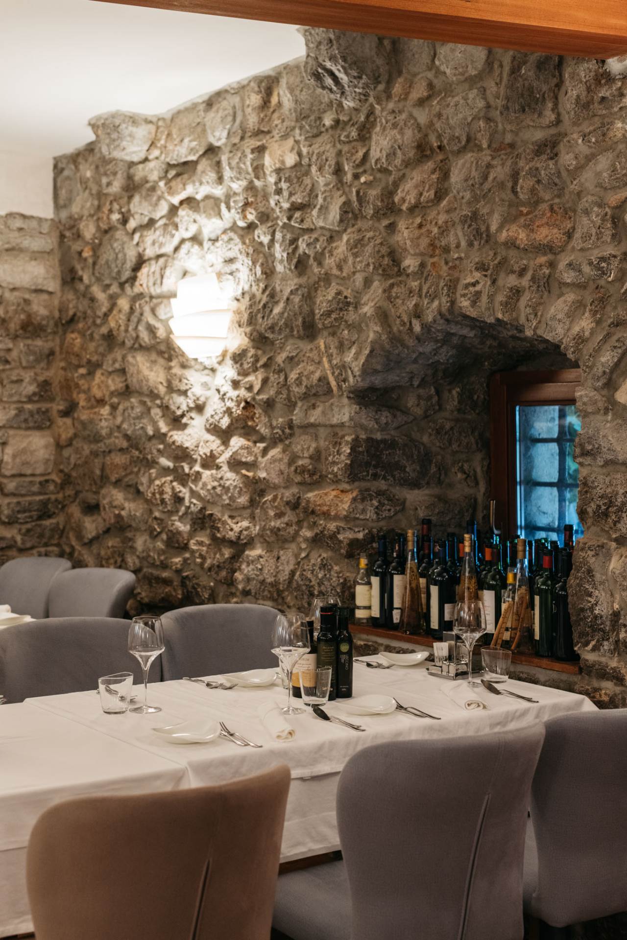 JRE-Croatia Plavi podrum