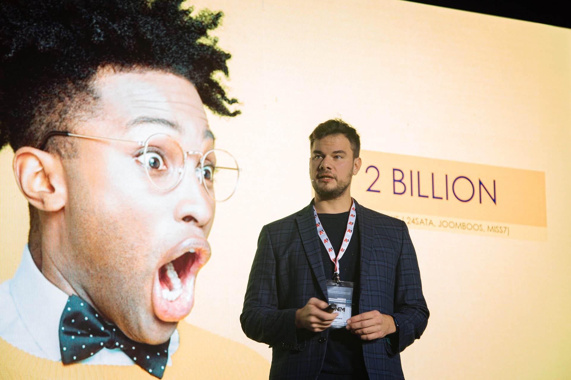 Matej Lončarić, Joomboos.jpg