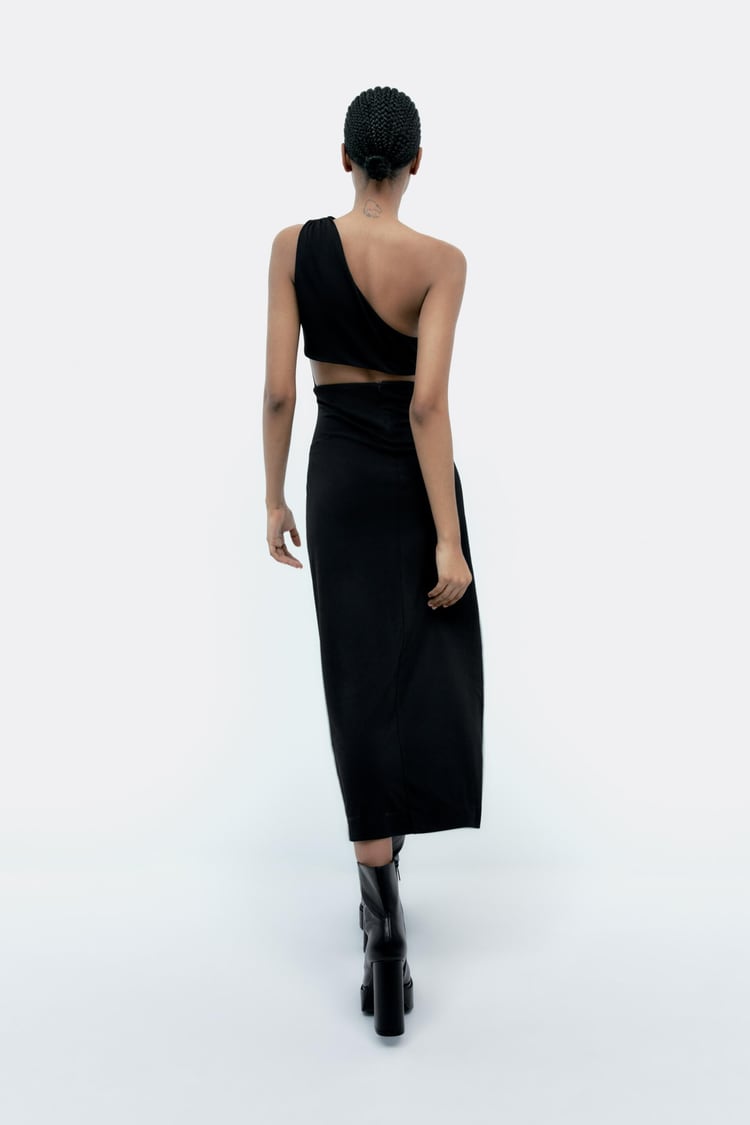 Asimetrična drapirana haljina