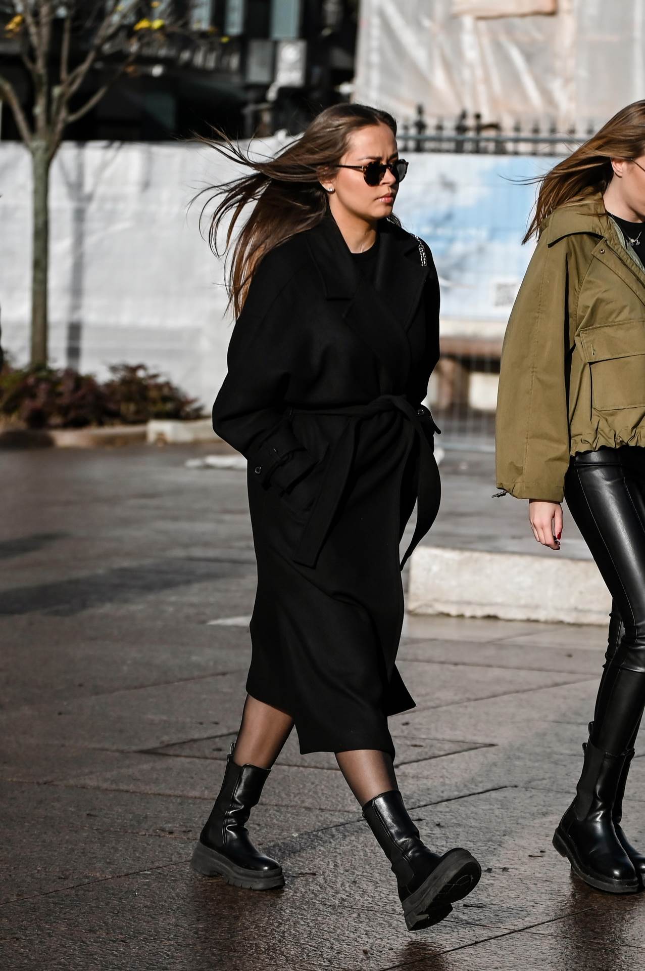 Lana Radeljak je kći Josipa Radeljaka Dikana i Ene Begović