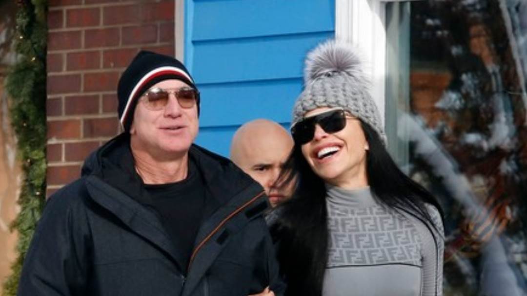 Lauren Sanchez i Jeff Bezos zajedno uživaju na zimovanju u Aspenu