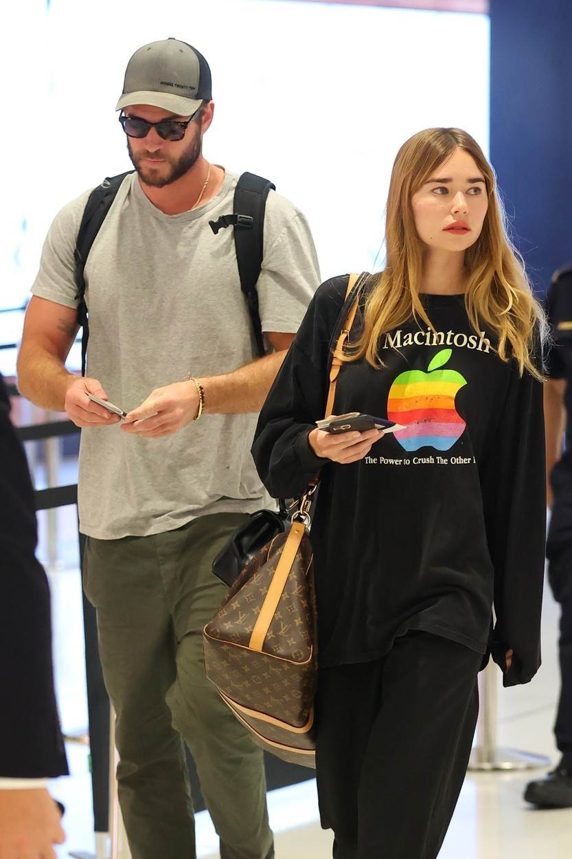 Liam Hemsworth i Gabriella Brooks