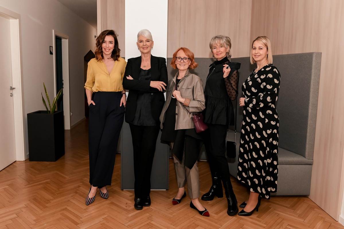 Izabela Vrtar, Tihana Harapin Zalepugin, Zvončica Vučković, Jadranka Olivari Jirasek i Tamara Aye 2_RG (6).jpg