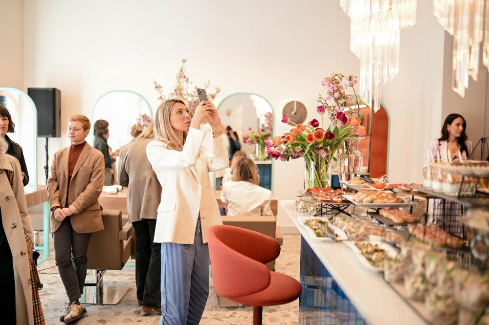 Philips SenseIQ fen za kosu