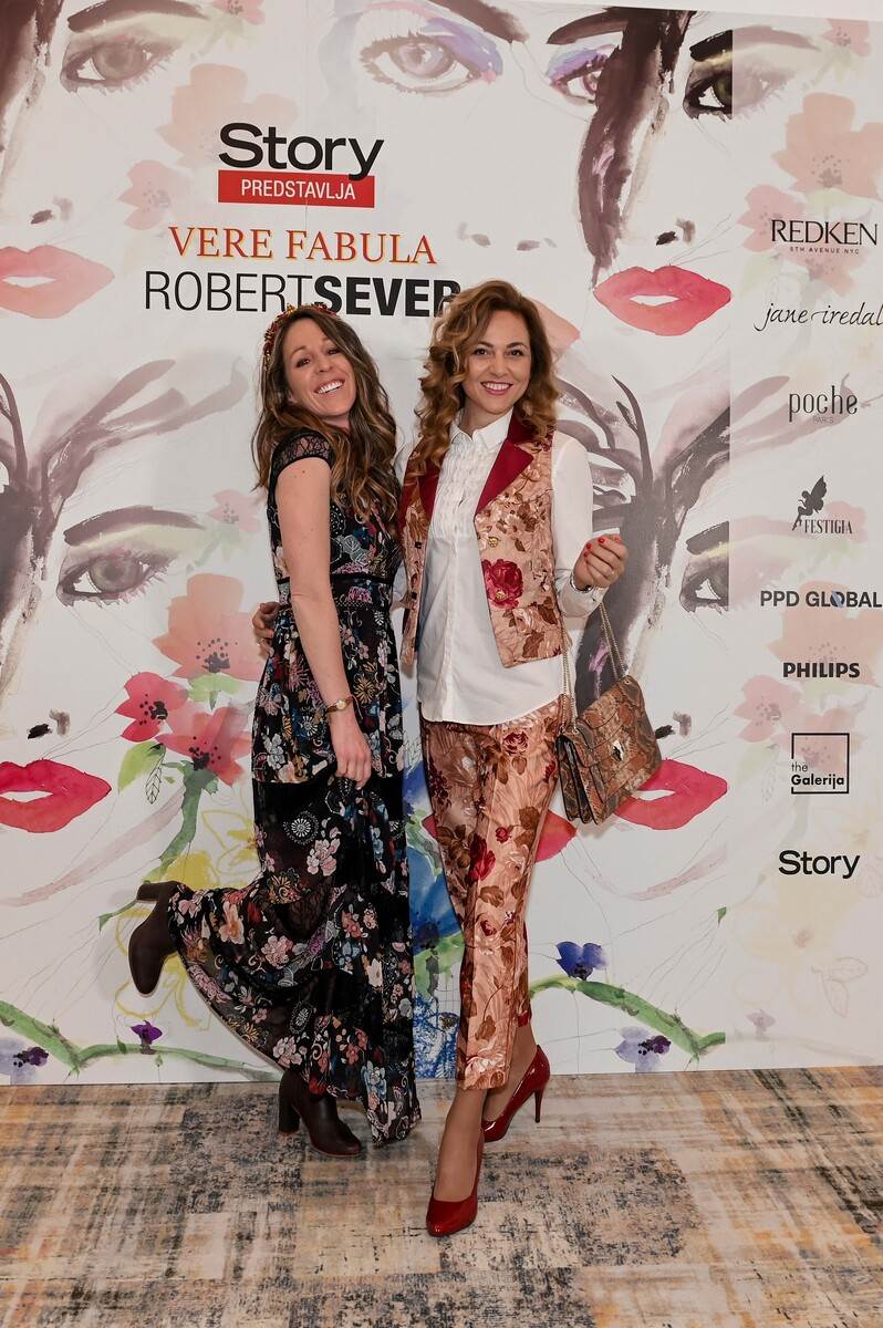 Dr. Anna Mladenovics, direktorica instituta Liszt u Zagreb s prijateljicom